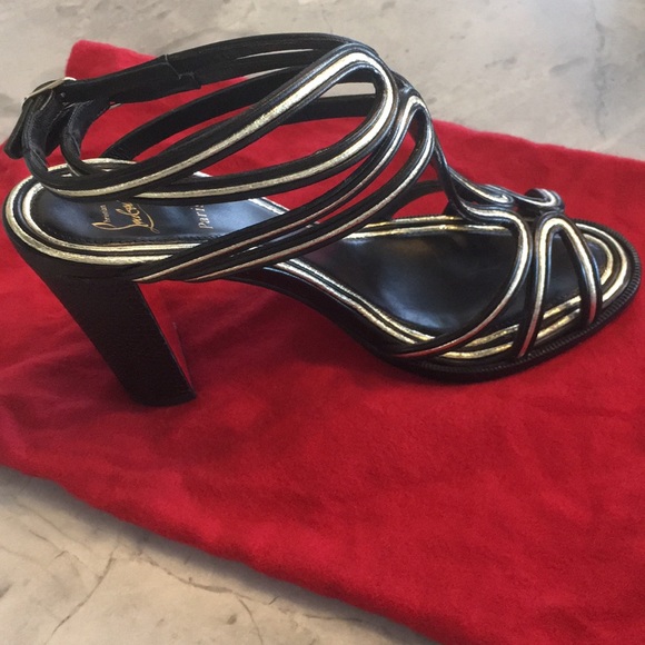 Christian Louboutin Zenobissima Block-Heel Sandal - Picture 5 of 16